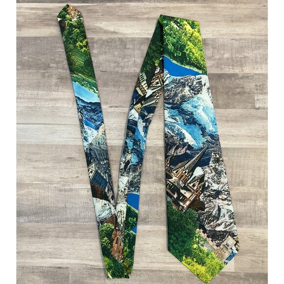 Kole‎ Kole Hawaii 100% Polyester Tie Limburg Cathedral Germany 54x4 Mountains - Picture 1 of 7